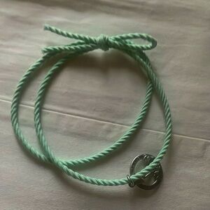 Colorl light green for women